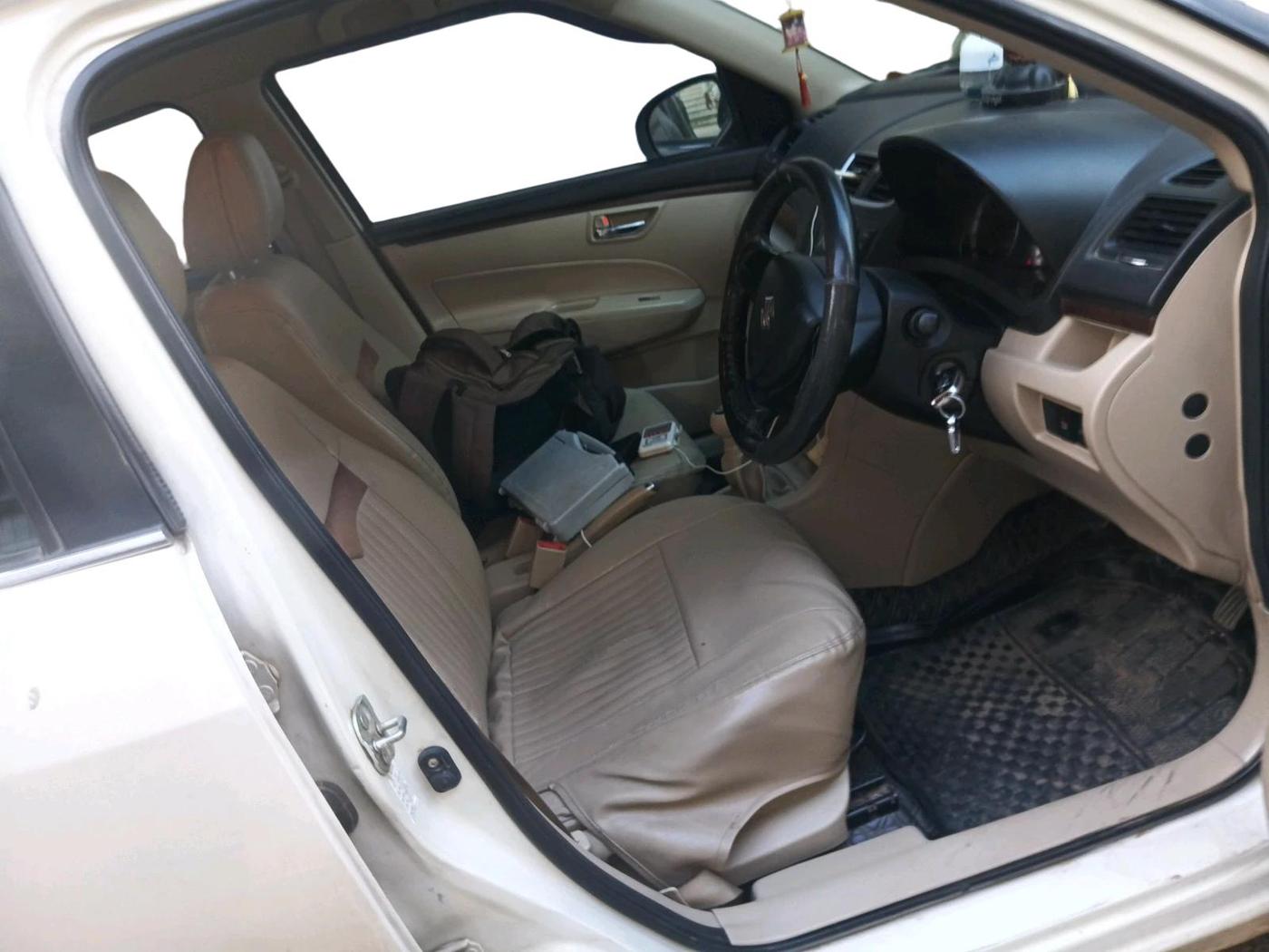 2014 Maruti Swift Dzire VXI, Petrol, Manual, 2,04,738 km, interior