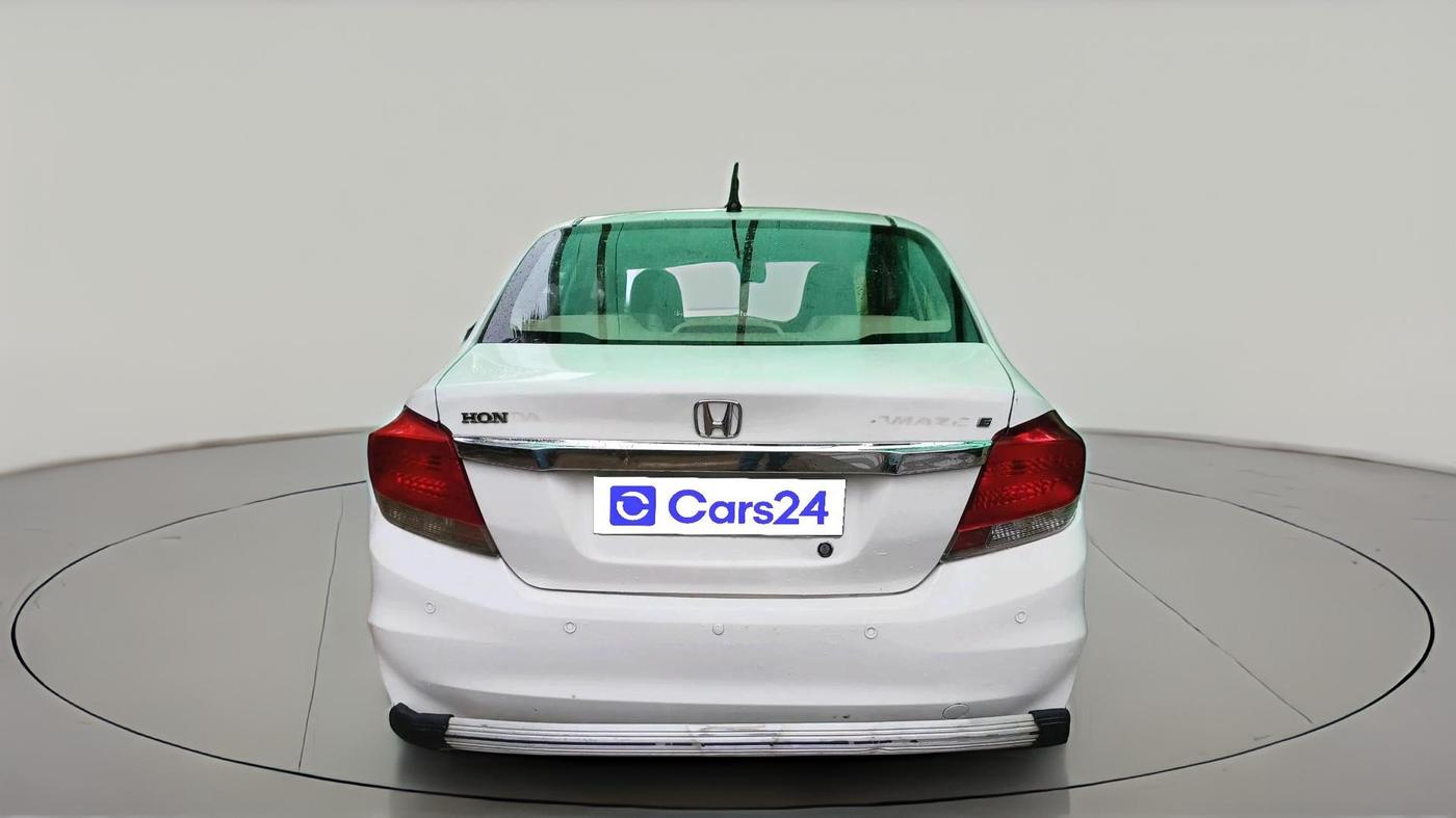 2015 Honda Amaze 1.2L I-VTEC S, Petrol, Manual, 1,93,185 km, exterior