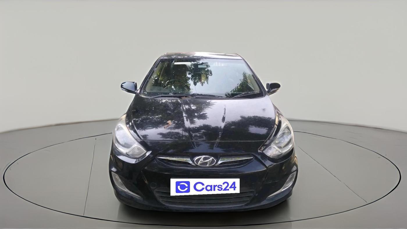 2013 Hyundai Verna FLUIDIC 1.6 CRDI SX, Diesel, Manual, 76,599 km, exterior