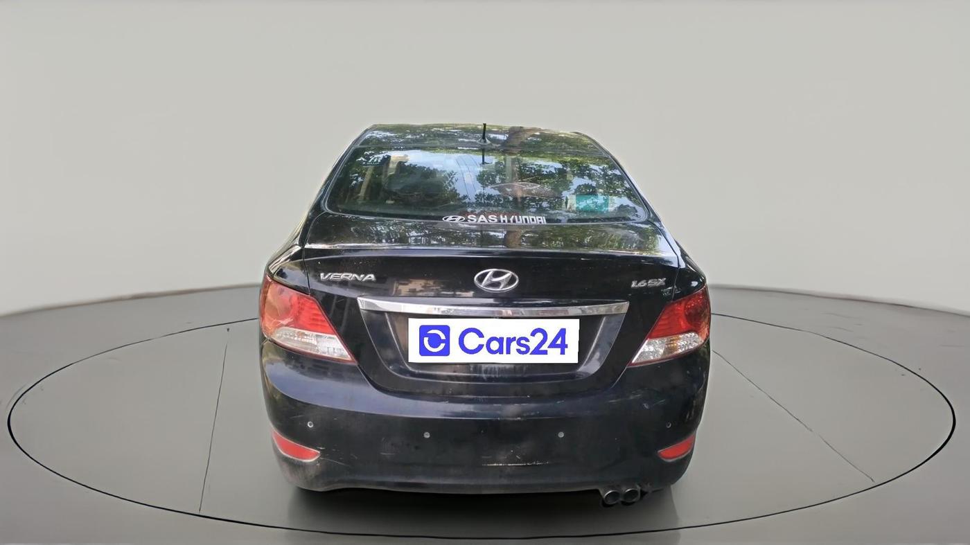 2013 Hyundai Verna FLUIDIC 1.6 CRDI SX, Diesel, Manual, 76,599 km, exterior