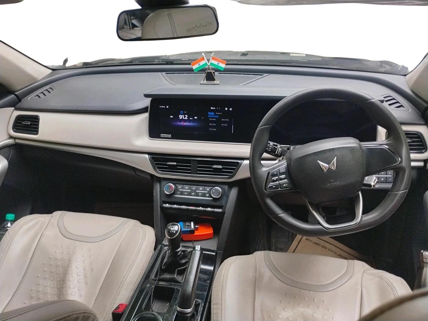 2022 Mahindra XUV700 AX 3 D MT 7 STR, Diesel, Manual, 1,53,838 km, interior