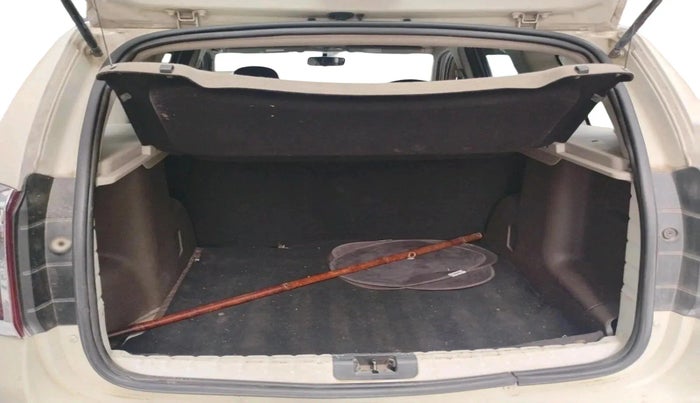 2016 Renault Duster 85 PS RXL DIESEL, Diesel, Manual, 80,426 km, exterior