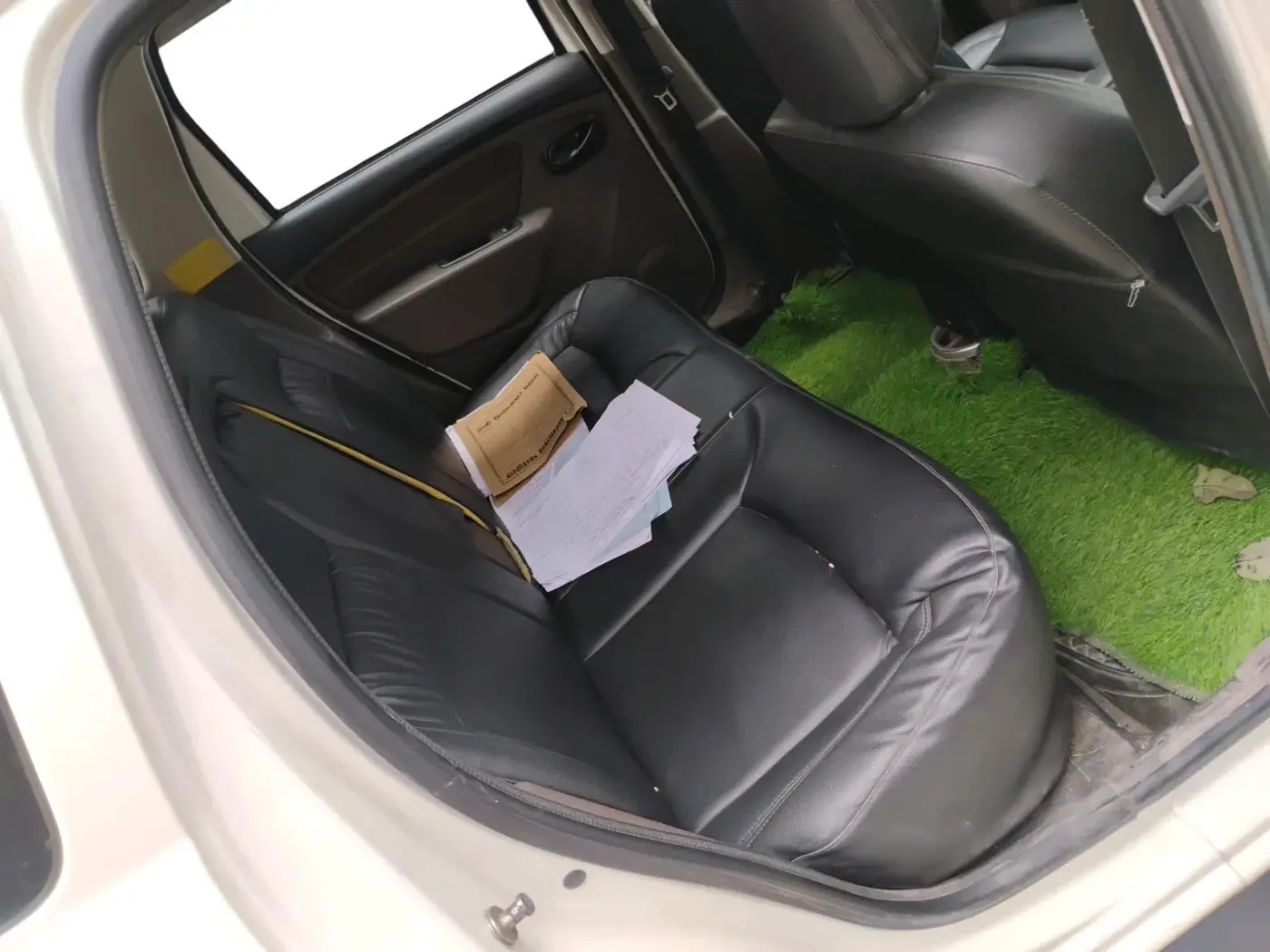 2016 Renault Duster 85 PS RXL DIESEL, Diesel, Manual, 80,426 km, interior