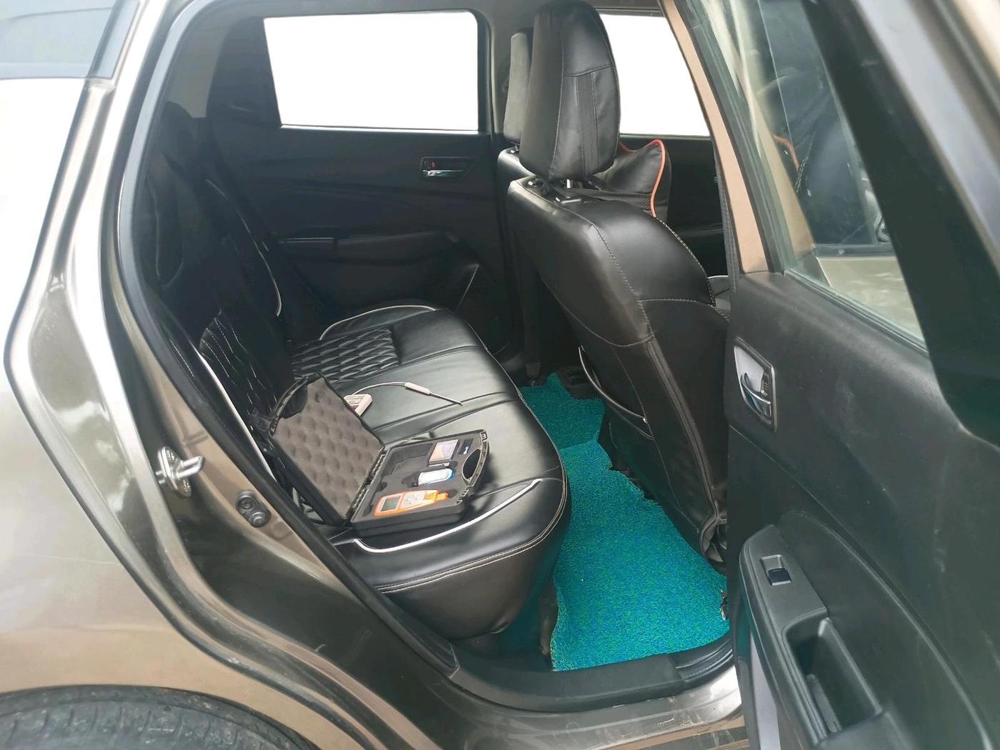 2020 Maruti Swift VXI, Petrol, Manual, 52,231 km, interior