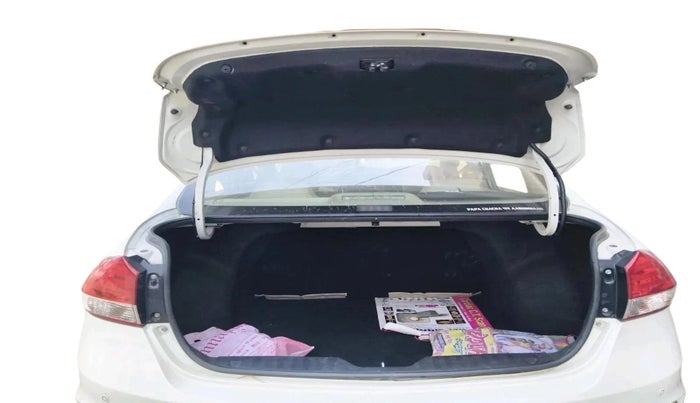 2023 Maruti Ciaz DELTA 1.5 SHVS MT PETROL, Petrol, Manual, 71,280 km, exterior