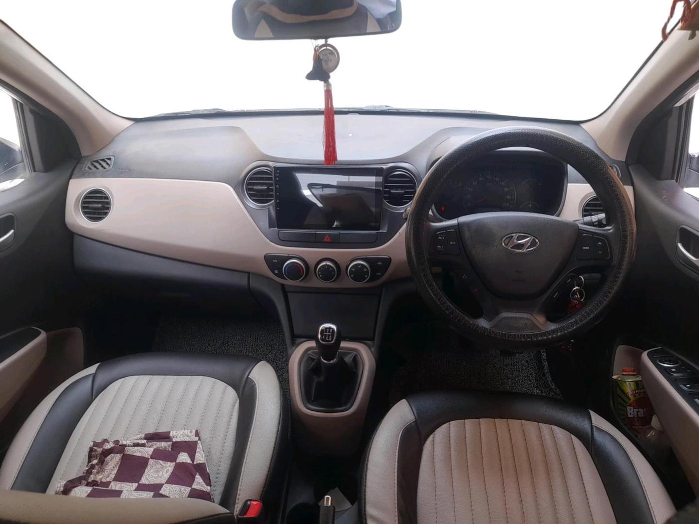 2018 Hyundai Xcent S 1.2, Petrol, Manual, 95,561 km, interior