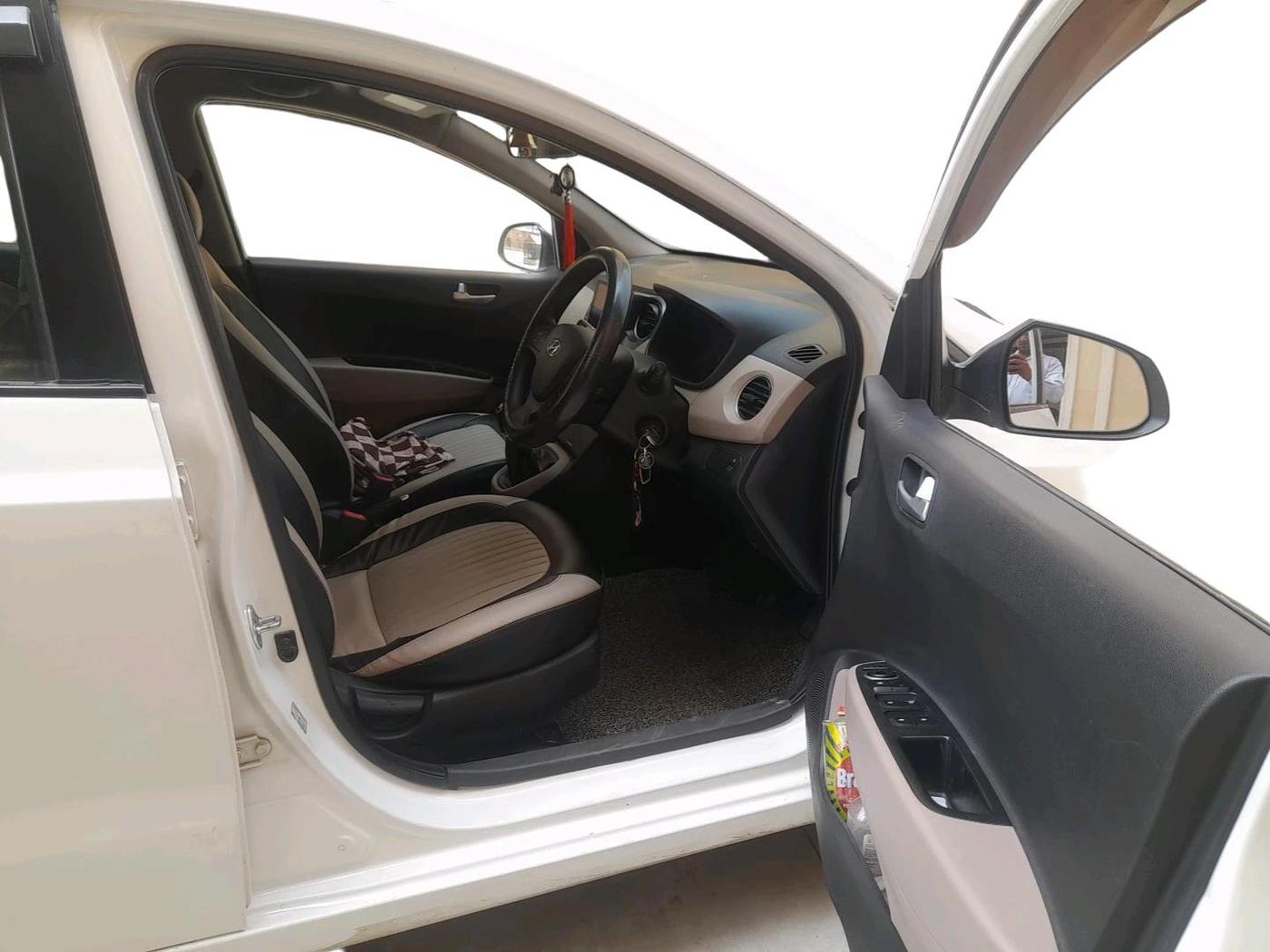 2018 Hyundai Xcent S 1.2, Petrol, Manual, 95,561 km, interior