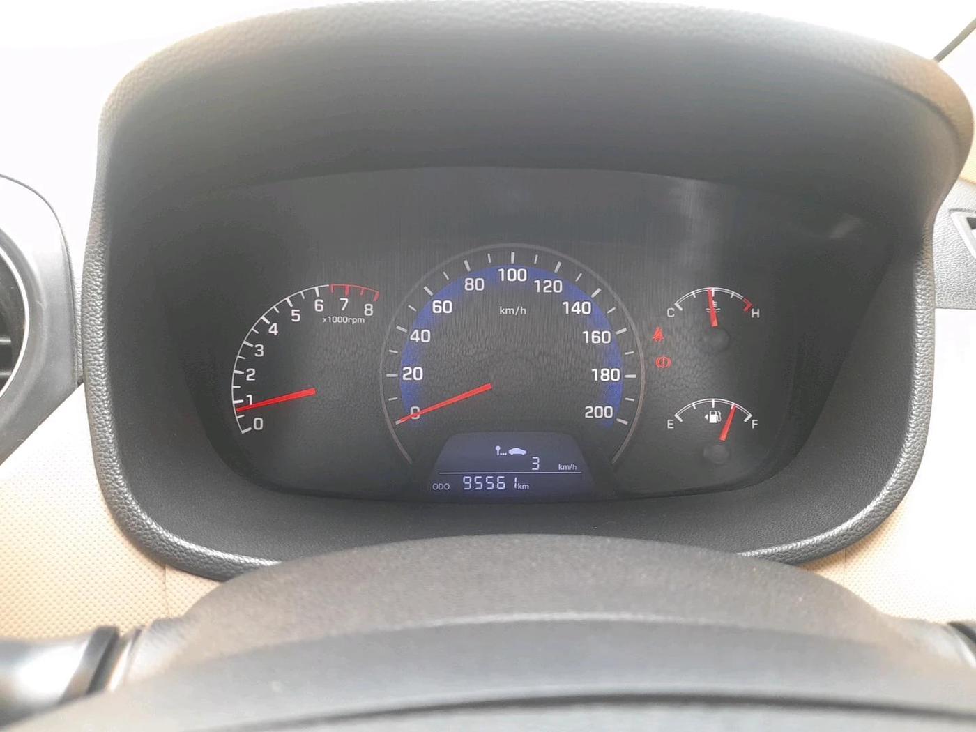 2018 Hyundai Xcent S 1.2, Petrol, Manual, 95,561 km, interior