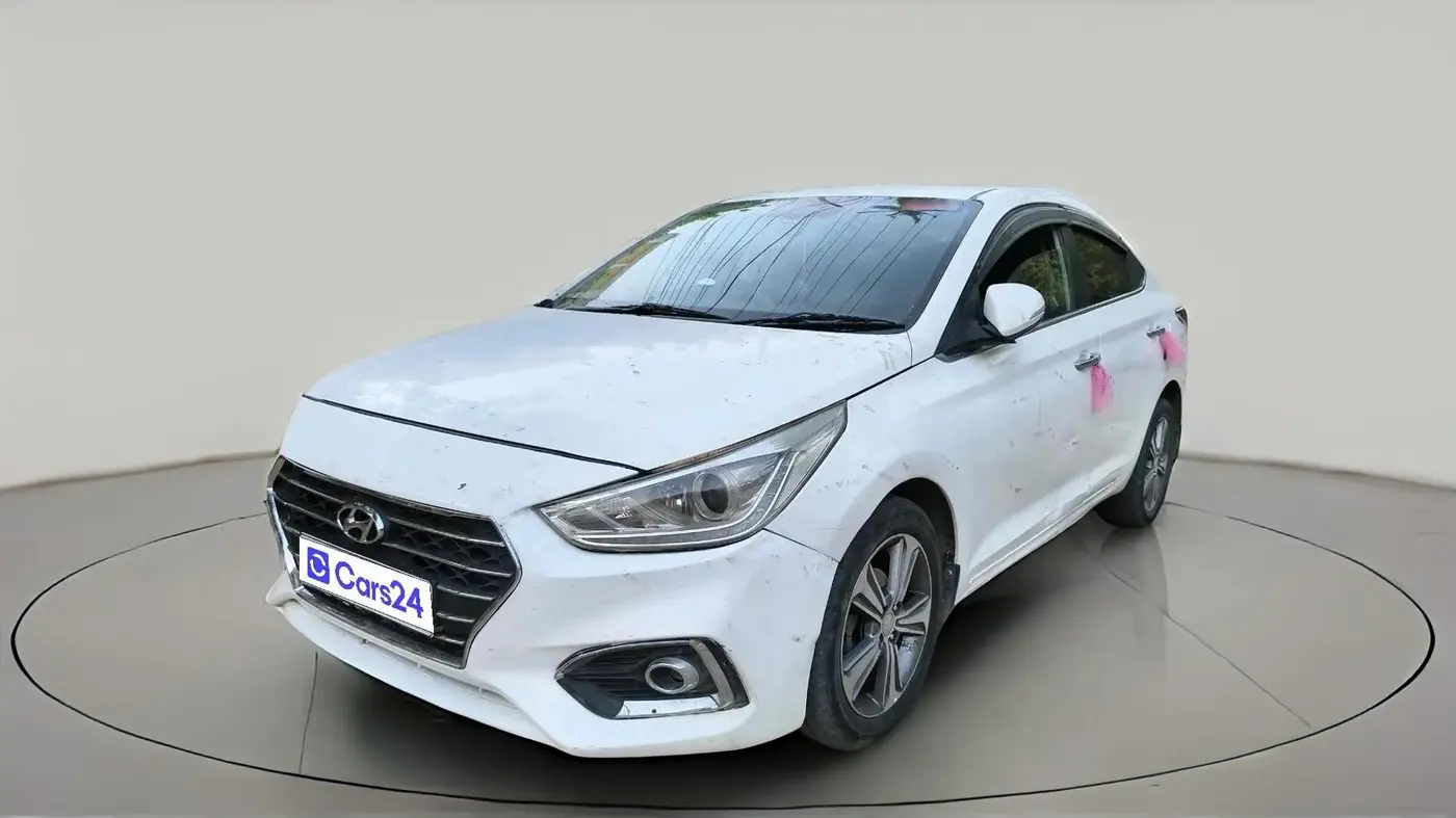 2018 Hyundai Verna 1.6 SX (O) CRDI MT, Diesel, Manual, 1,12,421 km, exterior