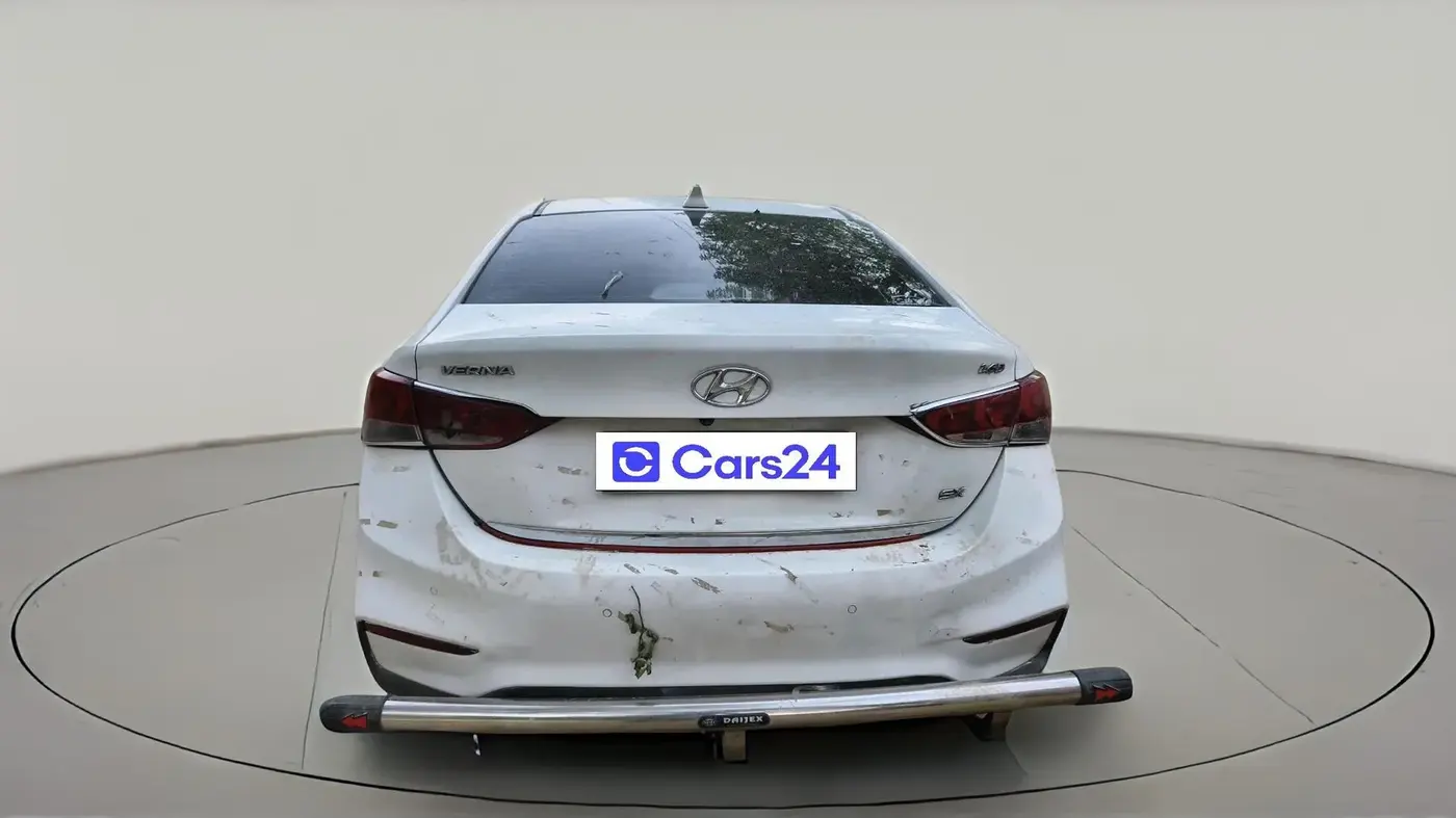2018 Hyundai Verna 1.6 SX (O) CRDI MT, Diesel, Manual, 1,12,421 km, exterior