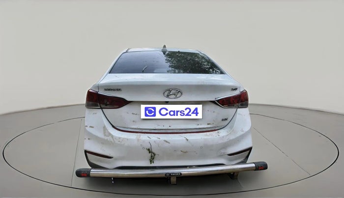 2018 Hyundai Verna 1.6 SX (O) CRDI MT, Diesel, Manual, 1,12,421 km, exterior