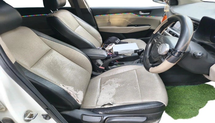 2018 Hyundai Verna 1.6 SX (O) CRDI MT, Diesel, Manual, 1,12,421 km, interior