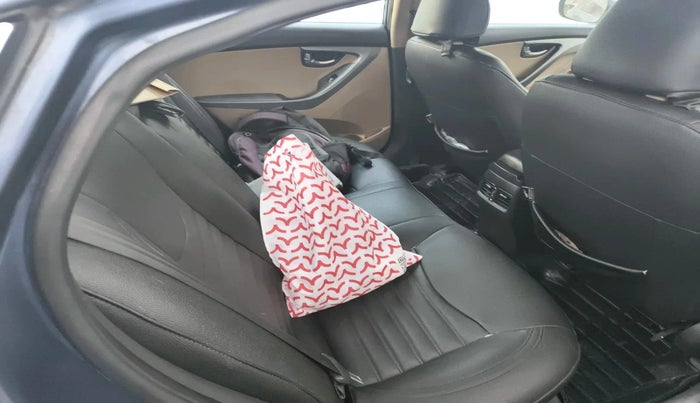 2014 Hyundai New Elantra 1.6 S MT DIESEL, Diesel, Manual, 1,43,553 km, interior