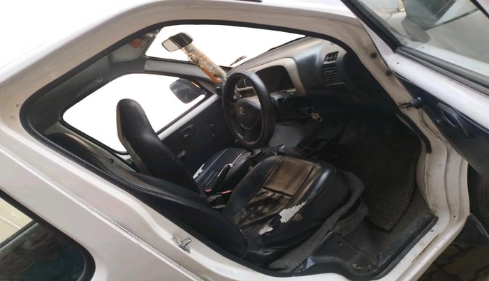 2020 Maruti Eeco 5 STR WITH A/C+HTR, CNG, Manual, 1,16,206 km, interior