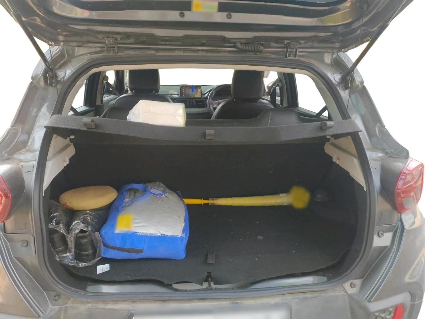 2025 Tata PUNCH Adventure Plus iCNG, CNG, Manual, 14,948 km, exterior