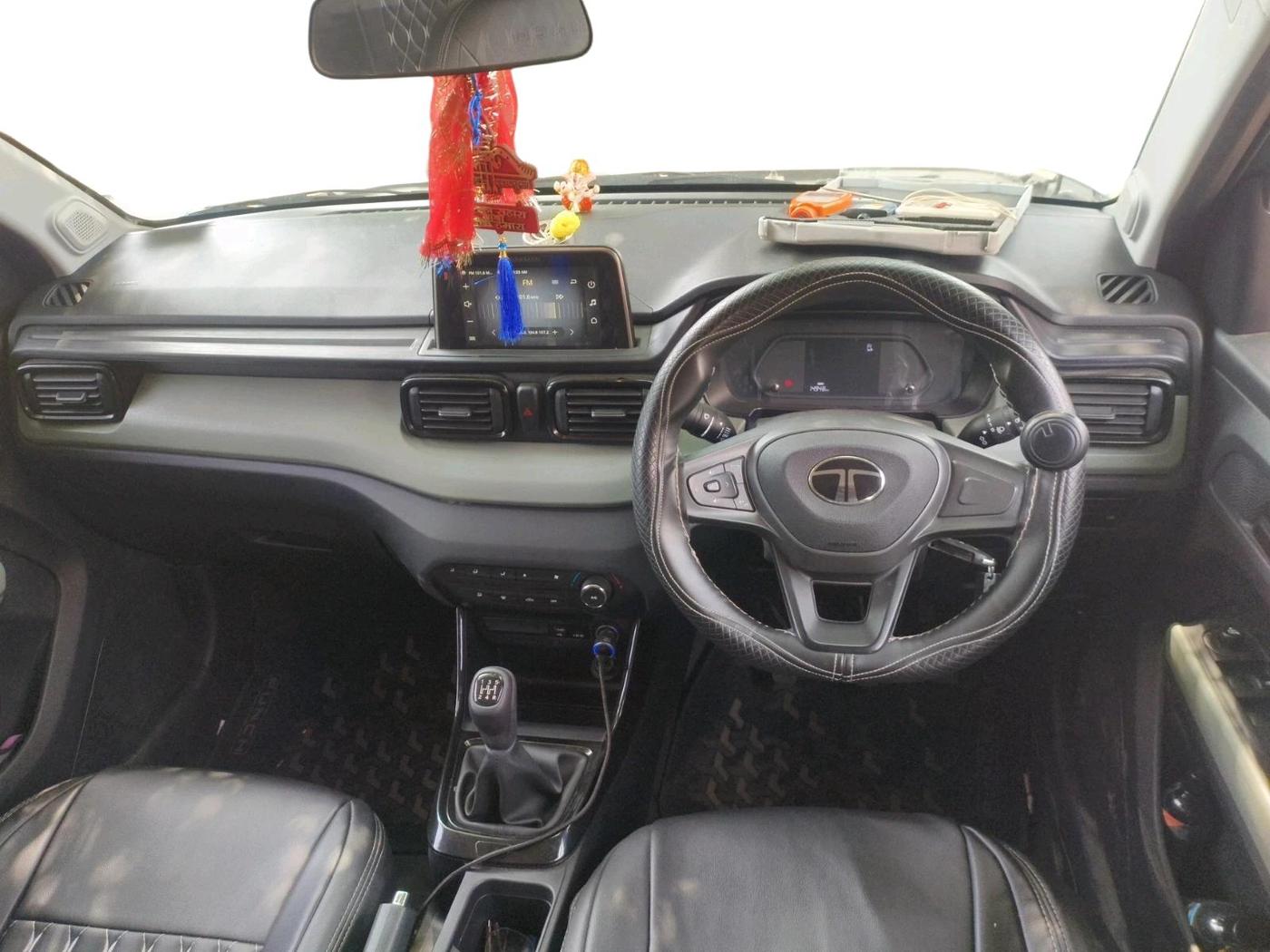 2025 Tata PUNCH Adventure Plus iCNG, CNG, Manual, 14,948 km, interior