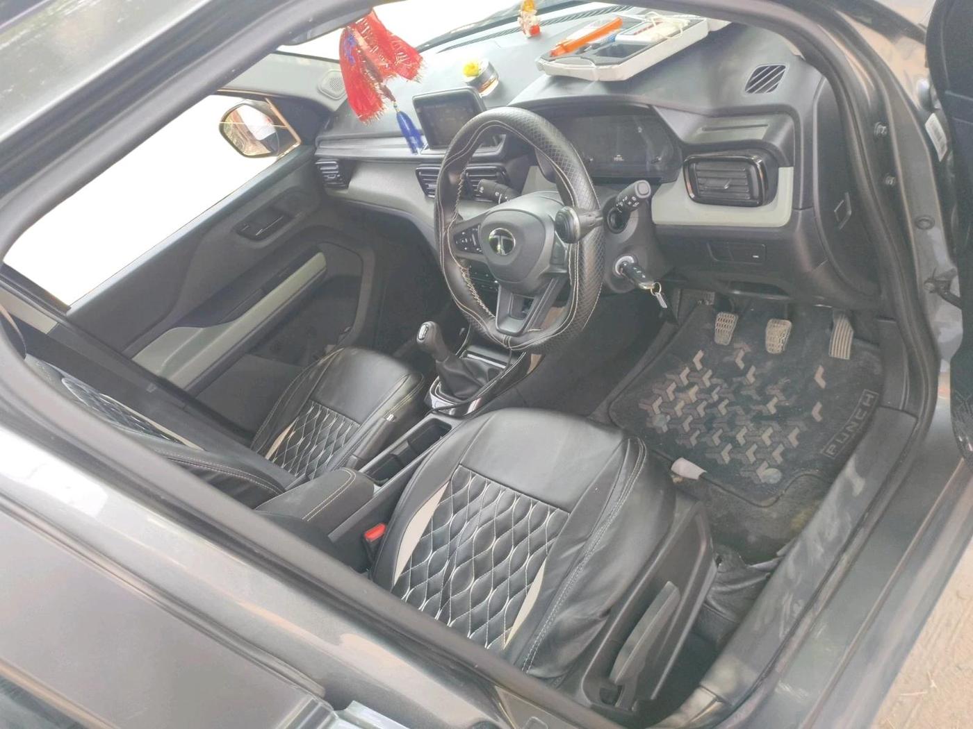 2025 Tata PUNCH Adventure Plus iCNG, CNG, Manual, 14,948 km, interior