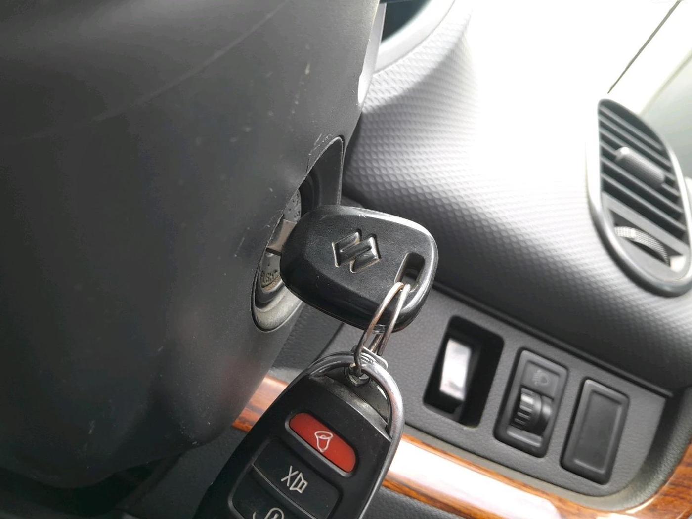 2012 Maruti Ritz LXI, Petrol, Manual, 53,469 km, interior