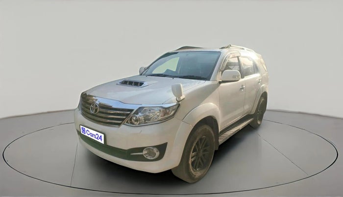 2015 Toyota Fortuner 3.0 4X4 MT, Diesel, Manual, 2,81,347 km, exterior