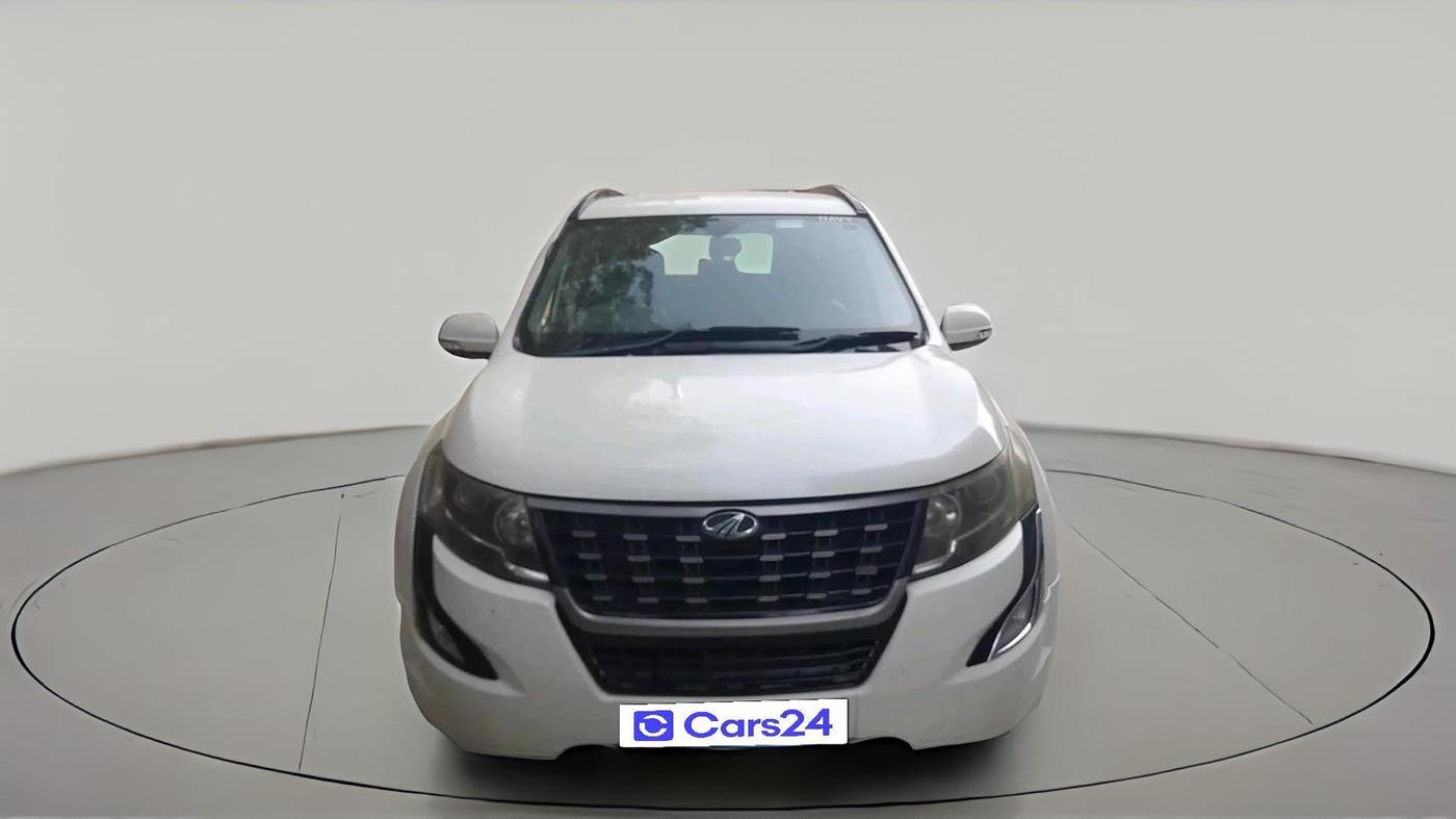 2018 Mahindra XUV500 W5, Diesel, Manual, 1,53,815 km, exterior