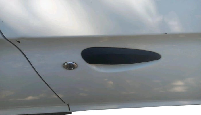 2012 Hyundai Eon MAGNA + LPG, Petrol, Manual, 60,717 km, interior