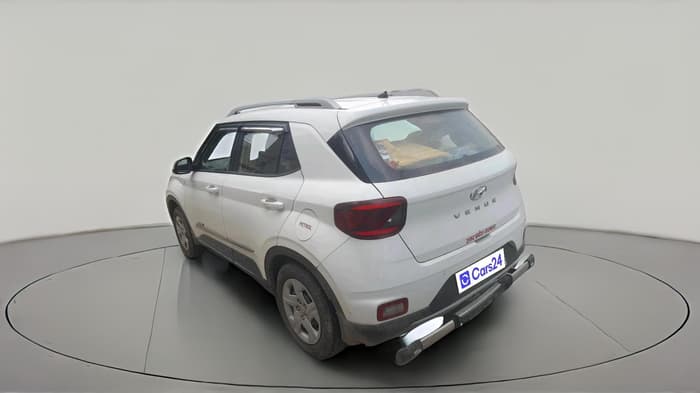2020 Hyundai VENUE S 1.2, Petrol, Manual, 66,811 km, exterior