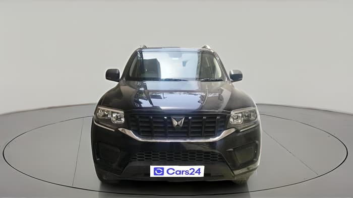 2024 Mahindra SCORPIO-N Z2 PETROL MT 7 STR, Petrol, Manual, 12,061 km, exterior