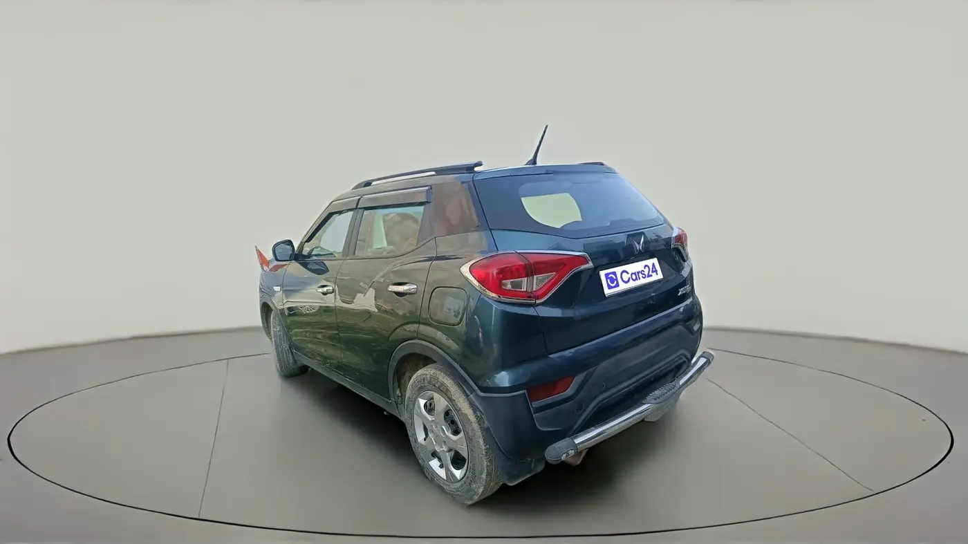 2023 Mahindra XUV300 W6 1.5 Sunroof Diesel, Diesel, Manual, 85,139 km, exterior