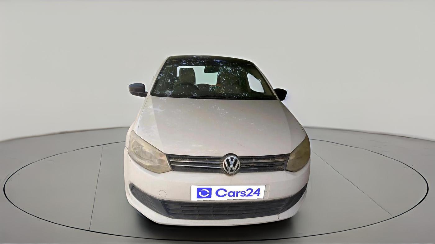 2011 Volkswagen Vento TRENDLINE DIESEL 1.6, Diesel, Manual, 1,02,772 km, exterior