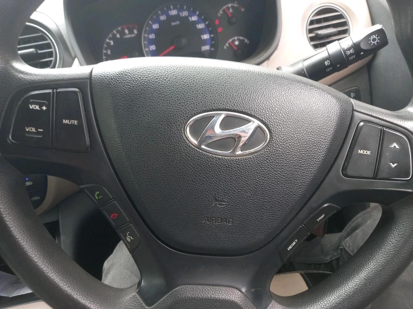 2017 Hyundai Xcent SX 1.2 CRDI, Diesel, Manual, 79,836 km, interior