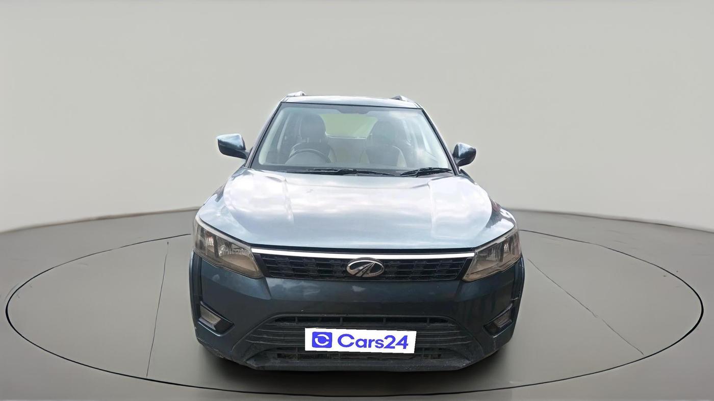 2021 Mahindra XUV300 W4 1.5 DIESEL, Diesel, Manual, 84,700 km, exterior
