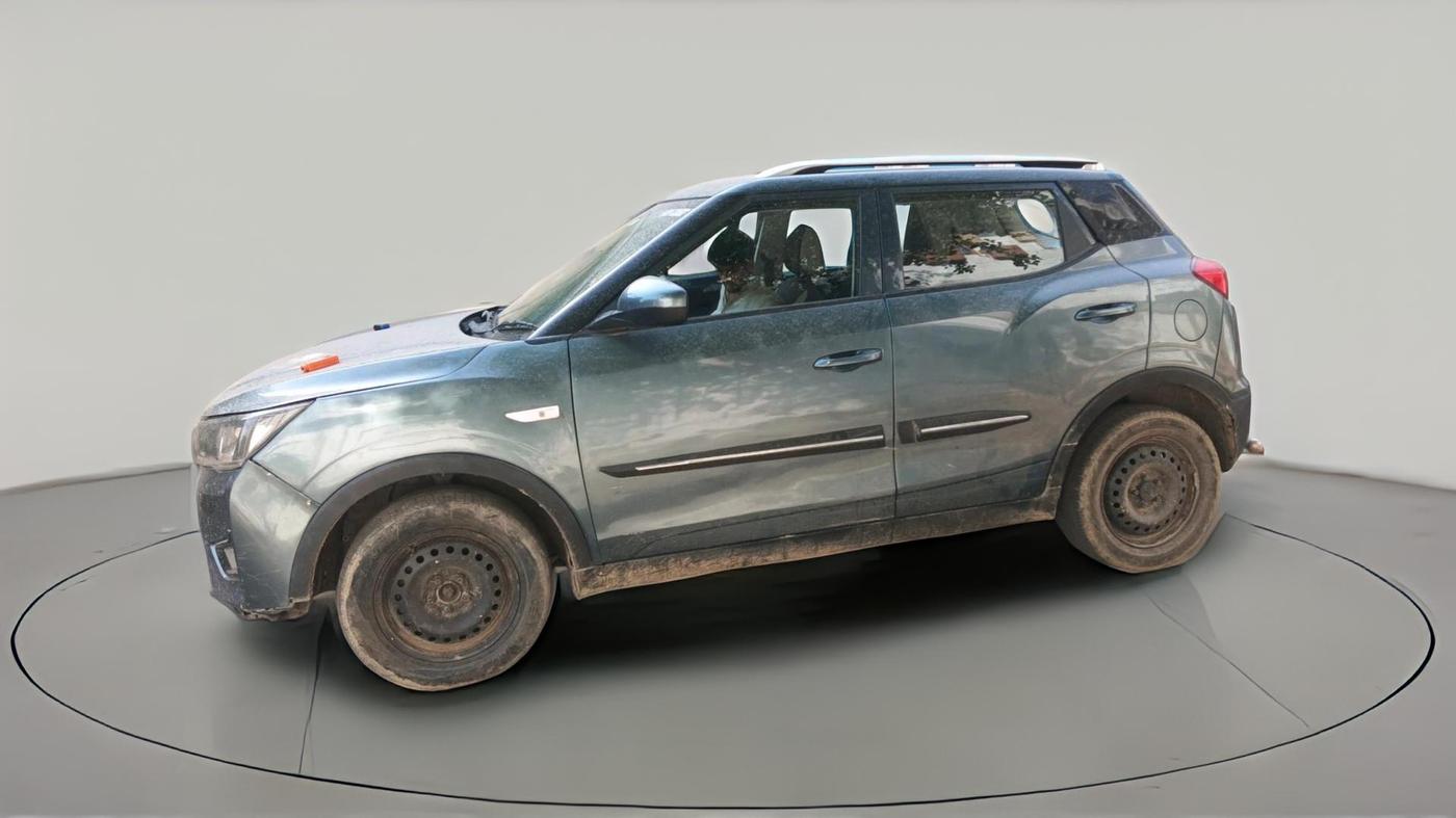 2021 Mahindra XUV300 W4 1.5 DIESEL, Diesel, Manual, 84,700 km, exterior