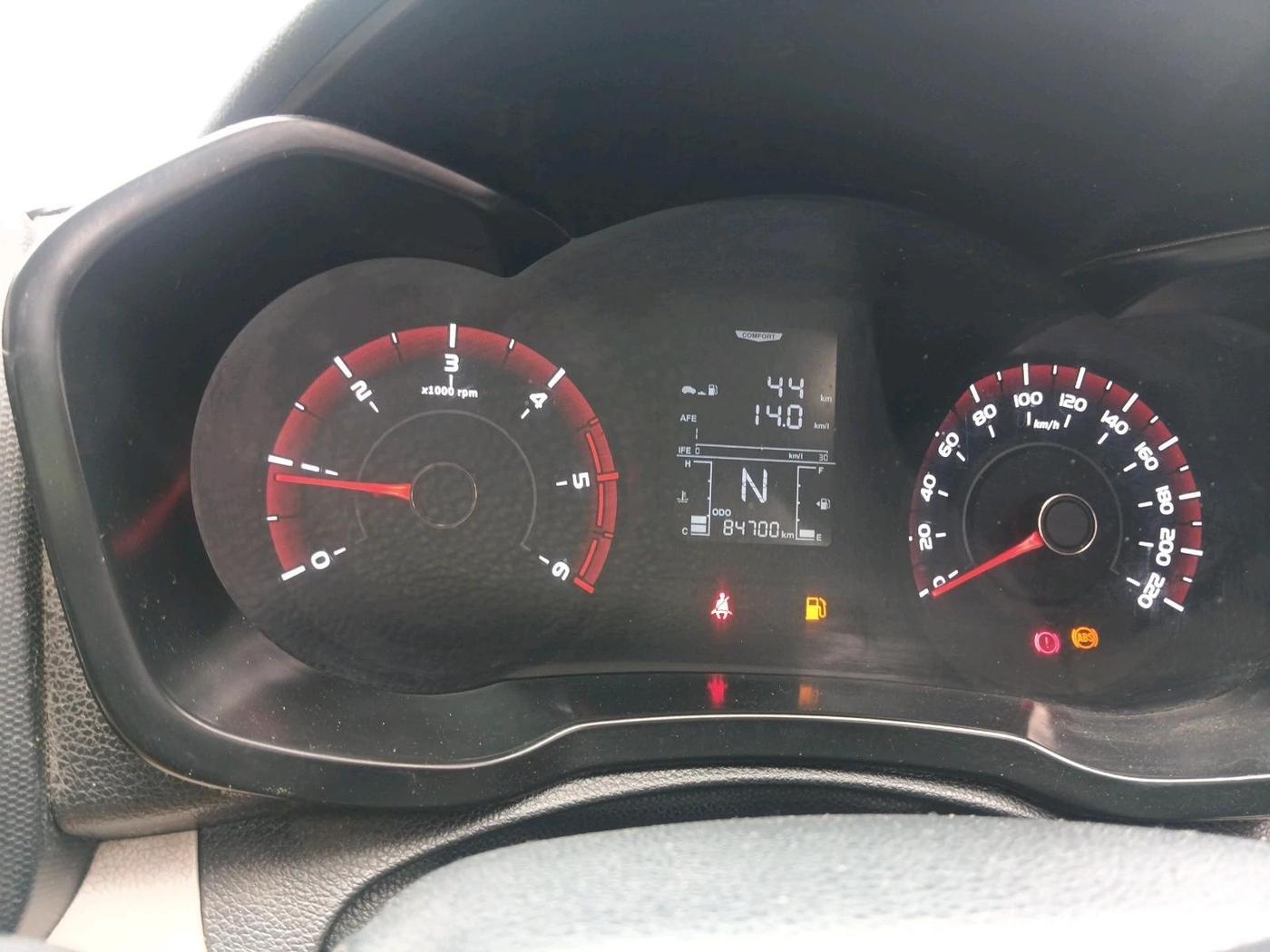 2021 Mahindra XUV300 W4 1.5 DIESEL, Diesel, Manual, 84,700 km, interior