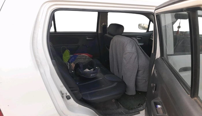 2011 Maruti Wagon R 1.0 LXI, Petrol, Manual, 1,09,340 km, interior