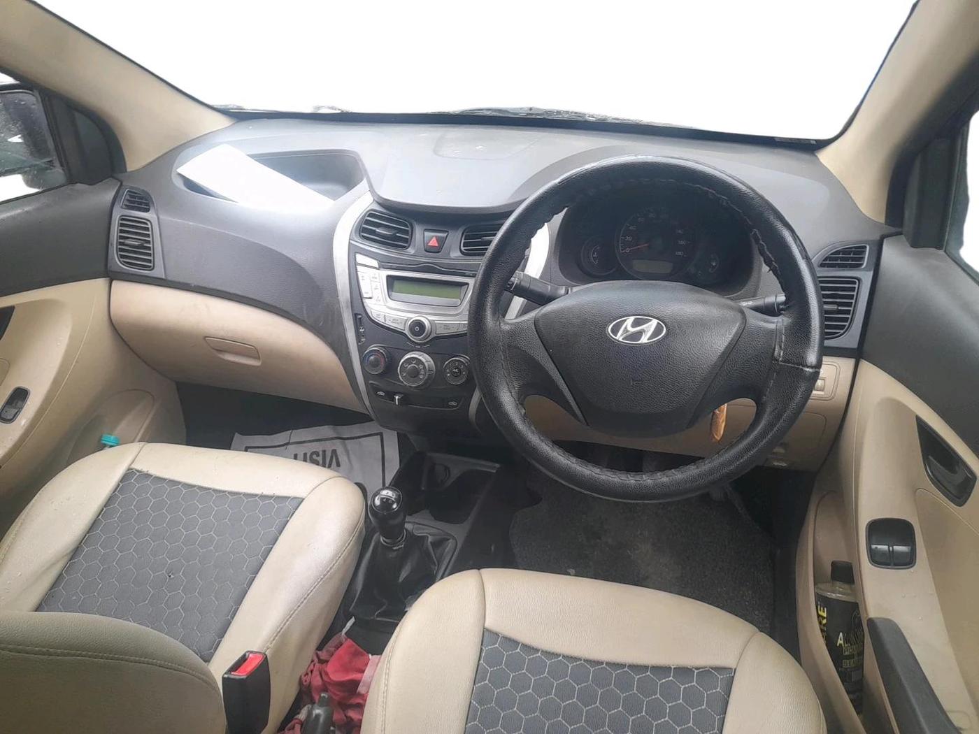 2012 Hyundai Eon ERA, Petrol, Manual, 77,500 km, interior