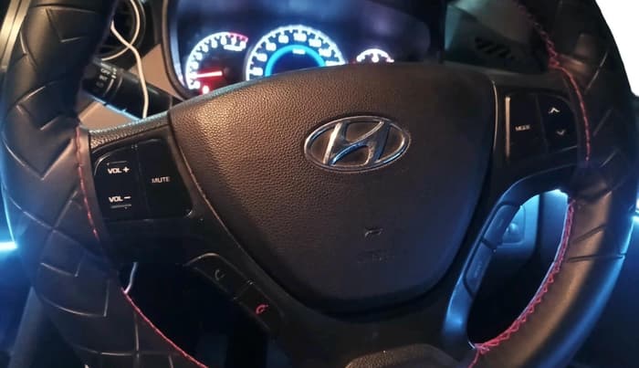 2017 Hyundai Grand i10 SPORTZ 1.2 KAPPA VTVT, Petrol, Manual, 70,026 km, interior