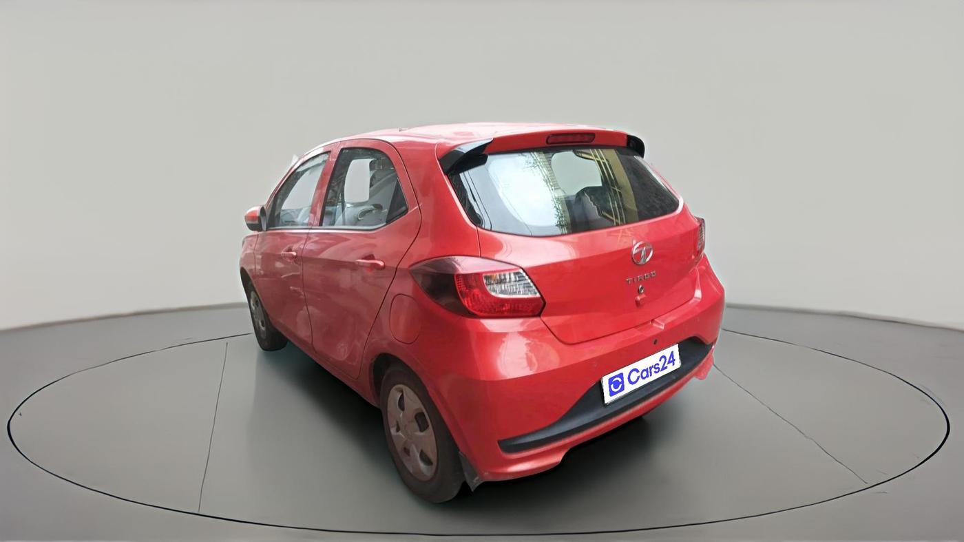 2022 Tata Tiago XT (O) PETROL, Petrol, Manual, 8,071 km, exterior