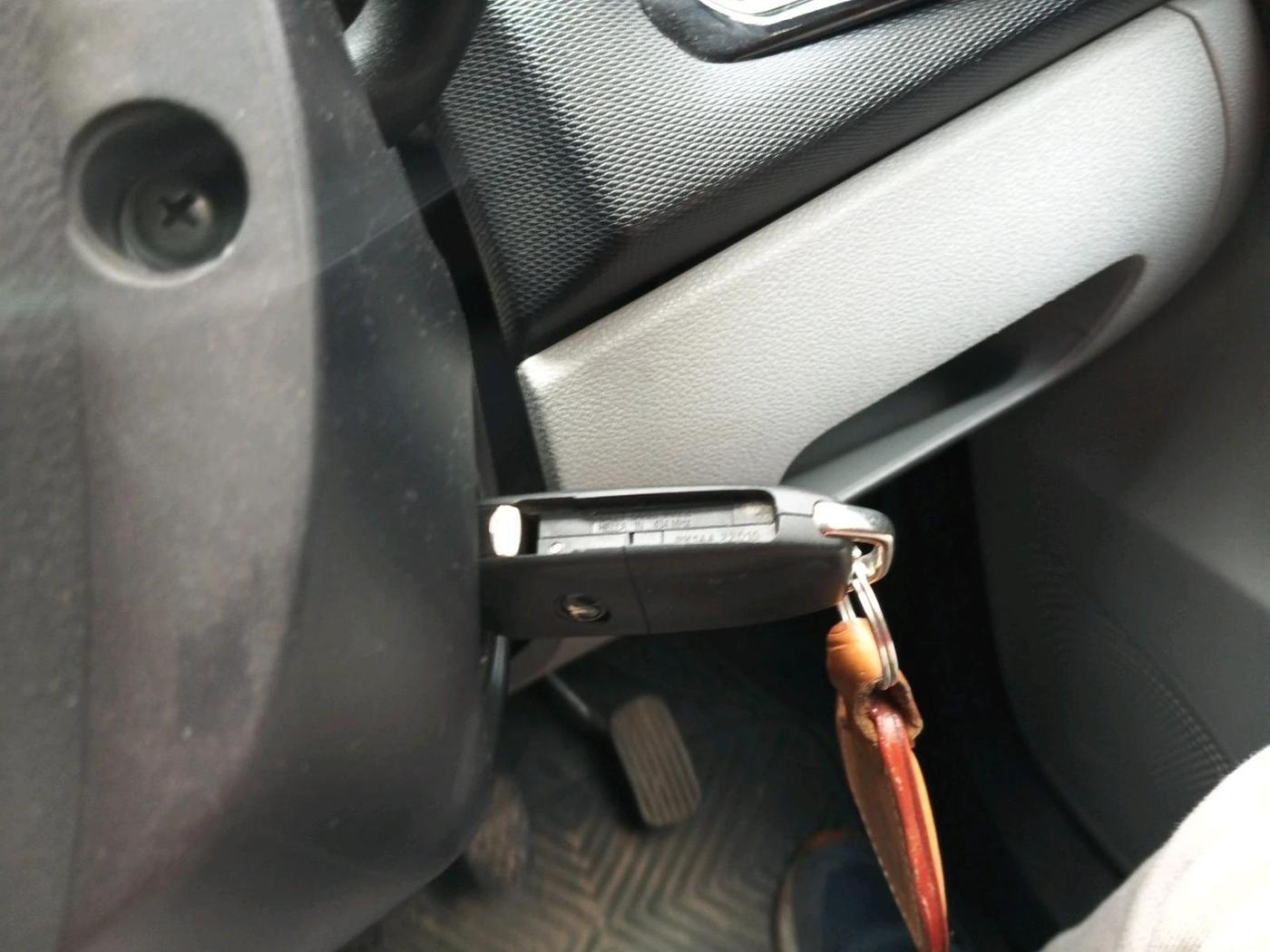 2022 Tata Tiago XT (O) PETROL, Petrol, Manual, 8,071 km, interior
