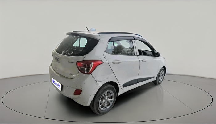 2016 Hyundai Grand i10 SPORTZ 1.1 CRDI, Diesel, Manual, 1,86,590 km, exterior