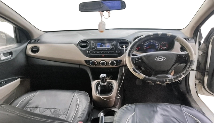 2016 Hyundai Grand i10 SPORTZ 1.1 CRDI, Diesel, Manual, 1,86,590 km, interior