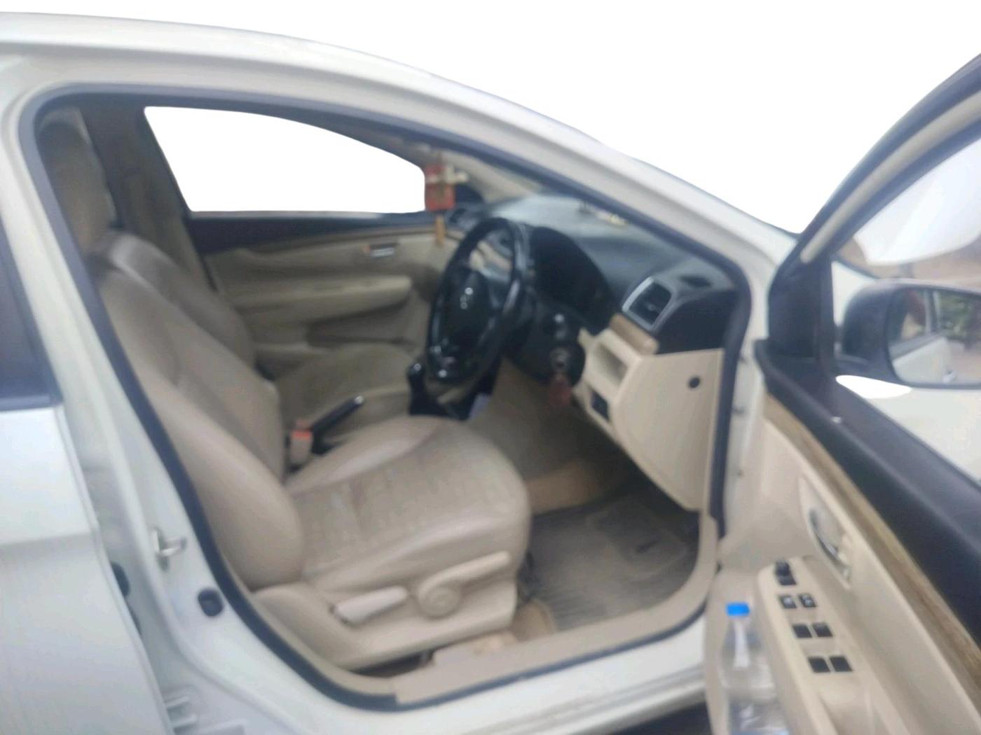 2023 Maruti Ciaz DELTA 1.5 SHVS MT PETROL, Petrol, Manual, 86,379 km, interior