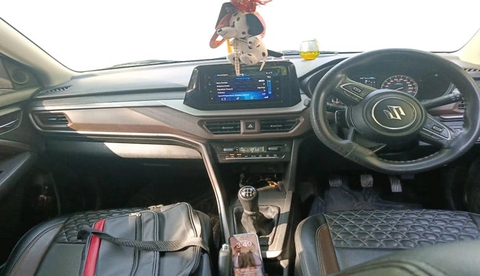 2022 Maruti BREZZA ZXI, Petrol, Manual, 24,852 km, interior