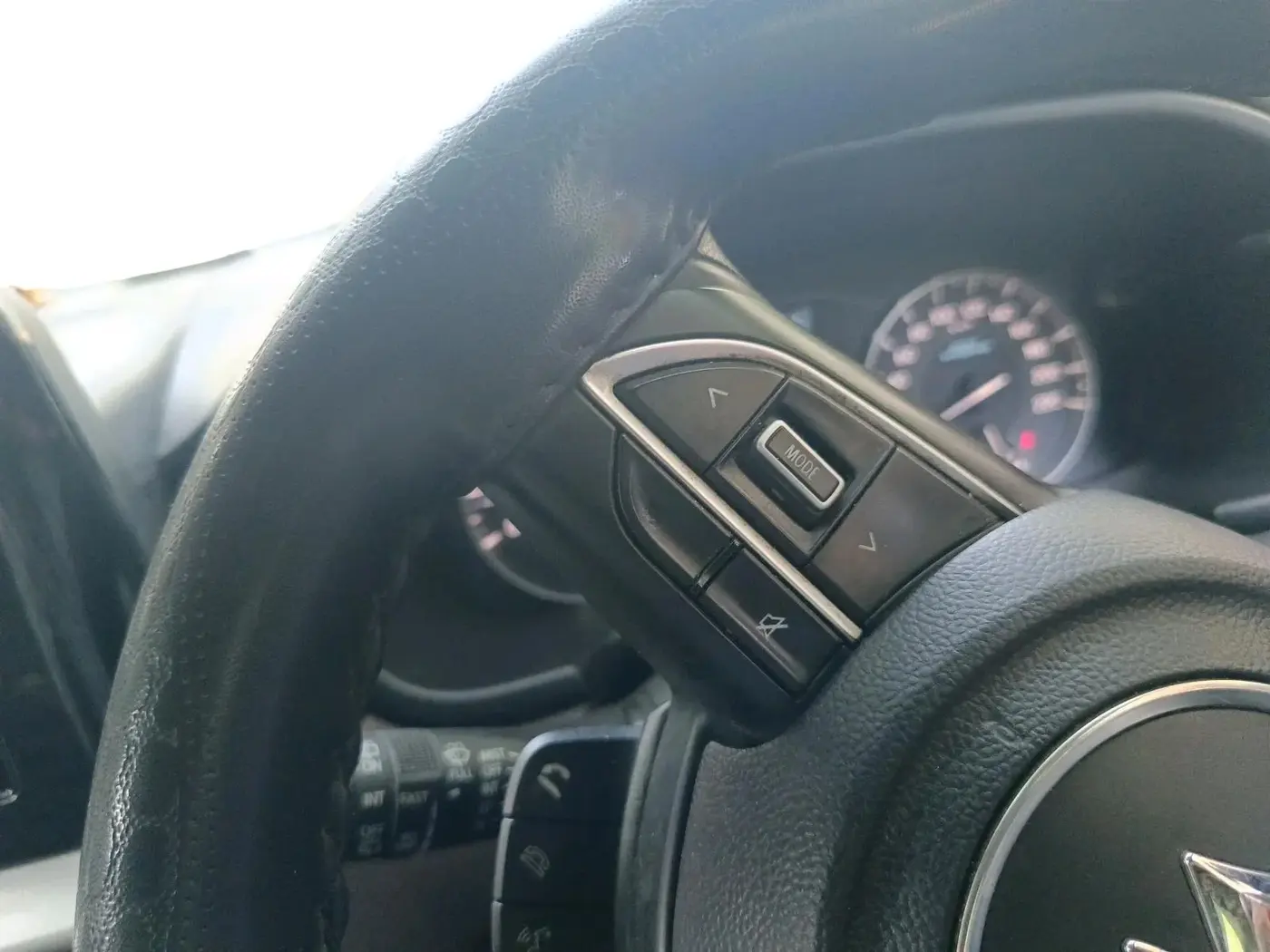 2022 Maruti BREZZA ZXI, Petrol, Manual, 24,852 km, interior