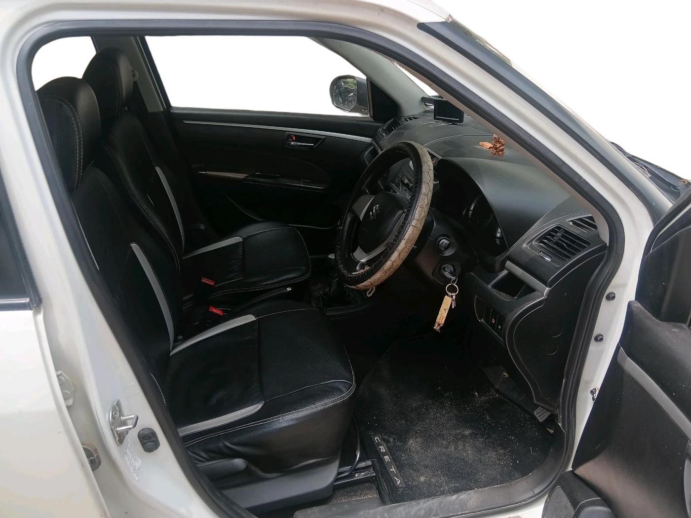 2017 Maruti Swift VXI, Petrol, Manual, 84,010 km, interior