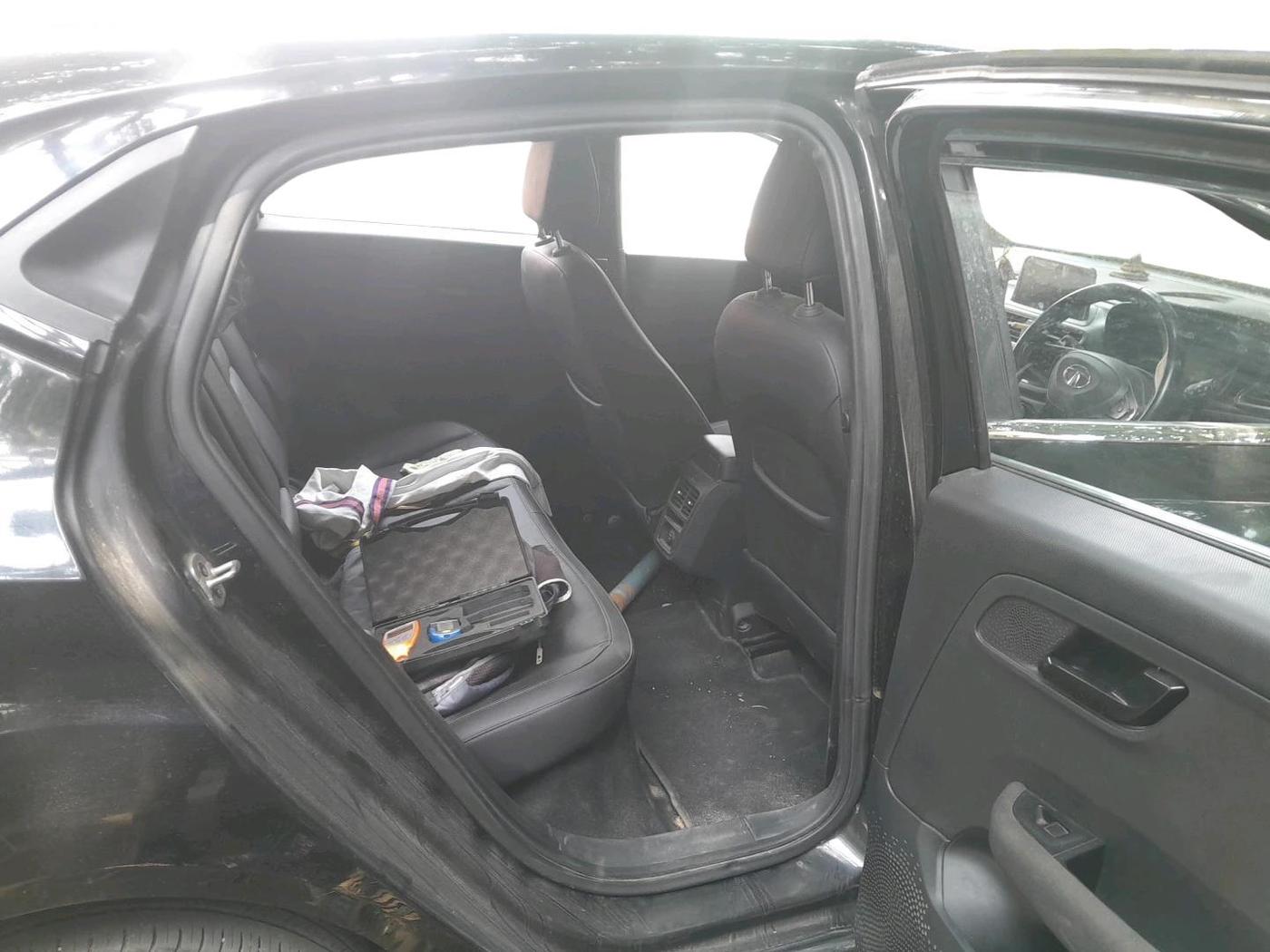 2023 Tata ALTROZ XZ + SUNROOF, Petrol, Manual, 18,945 km, interior