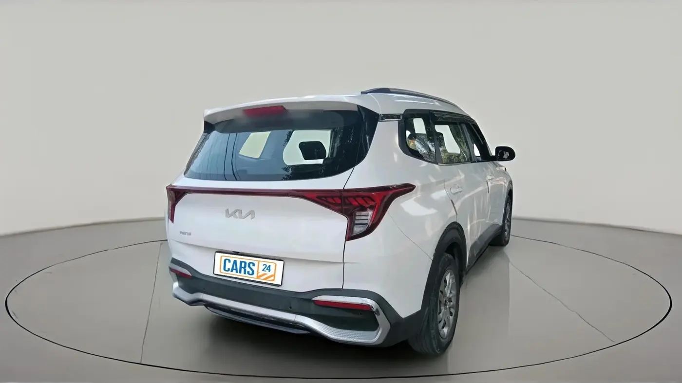 2022 KIA CARENS PRESTIGE 1.5 DIESEL 7 STR, Diesel, Manual, 1,06,835 km, exterior