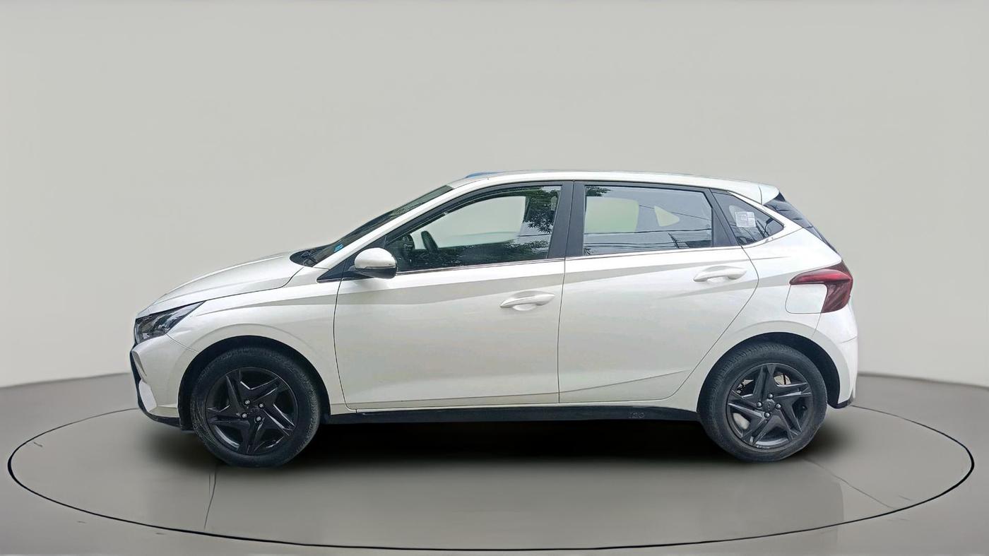 2021 Hyundai NEW I20 SPORTZ 1.2 MT, Petrol, Manual, 29,277 km, exterior