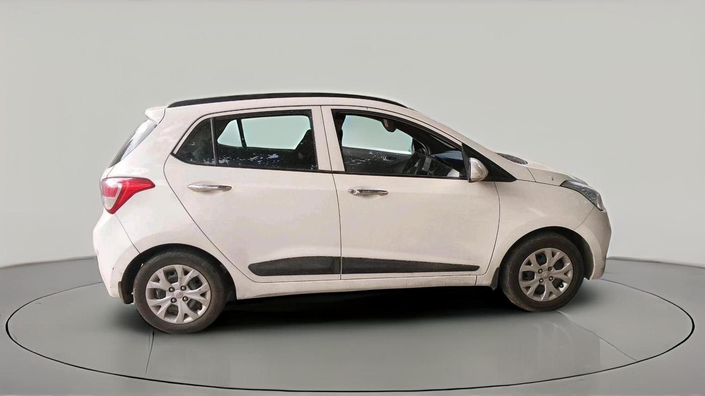 2013 Hyundai Grand i10 MAGNA 1.2 KAPPA VTVT, Petrol, Manual, 2,50,000 km, exterior