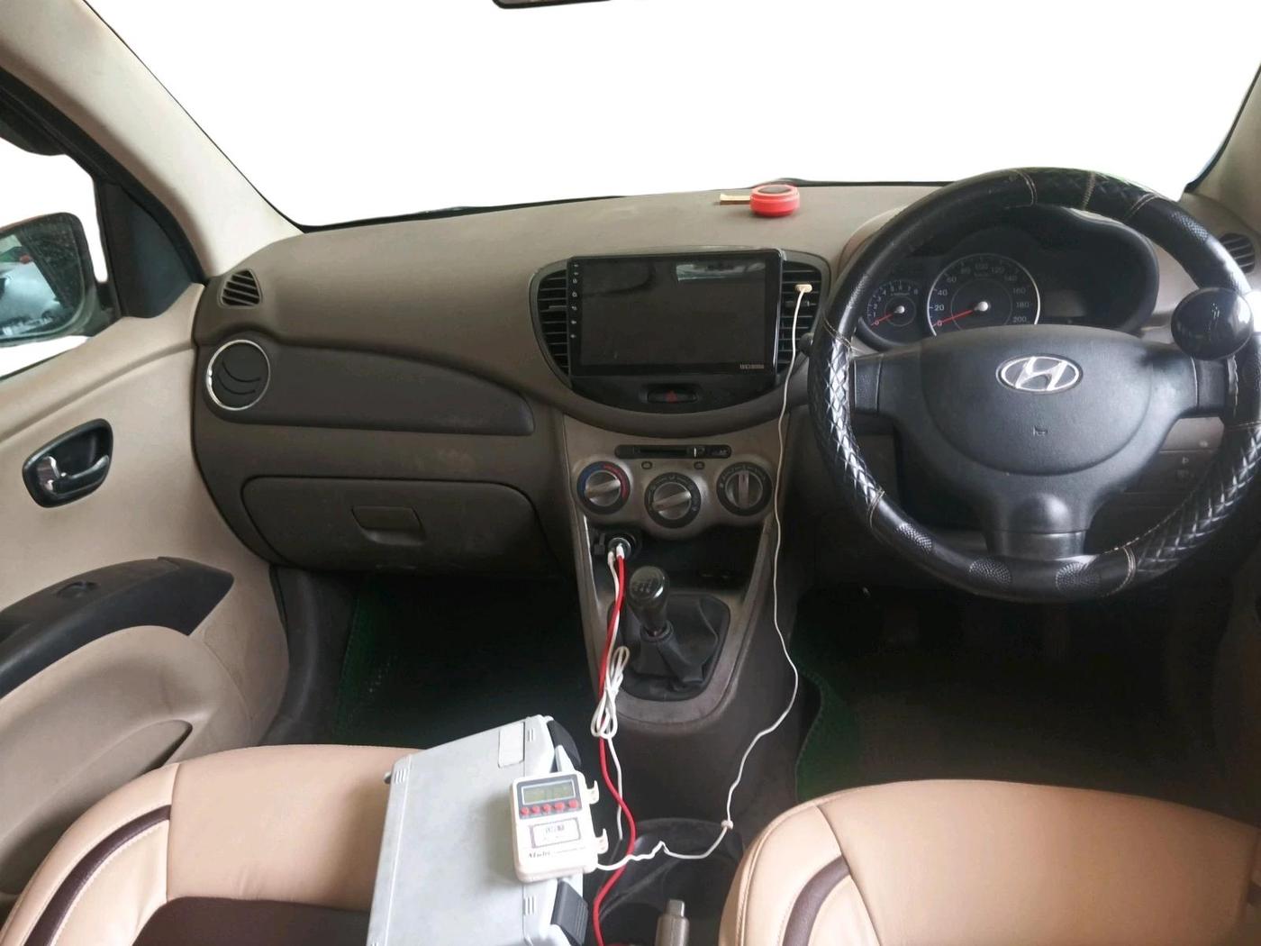 2012 Hyundai i10 MAGNA 1.2, Petrol, Manual, 76,021 km, interior
