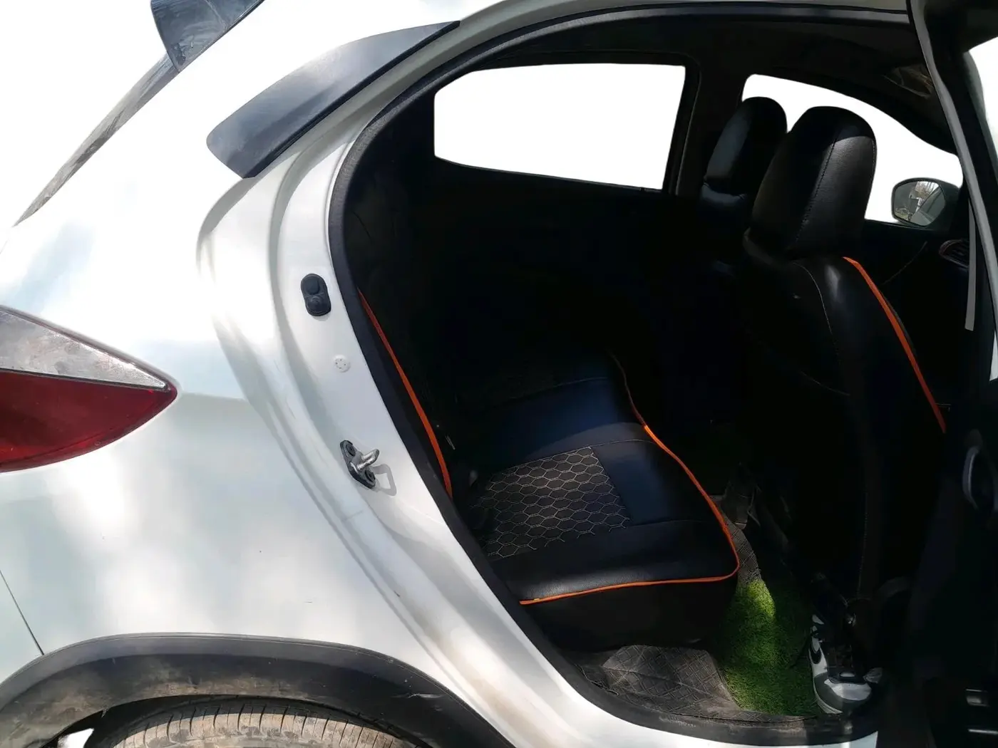 2019 Tata TIAGO NRG PETROL, Petrol, Manual, 56,854 km, interior